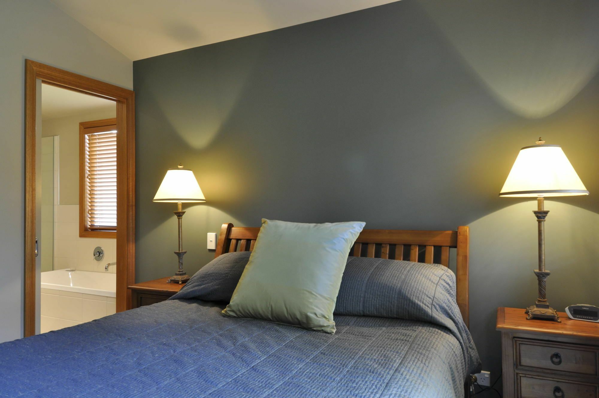 Lansdown Peaks Apartments Wanaka Exterior photo
